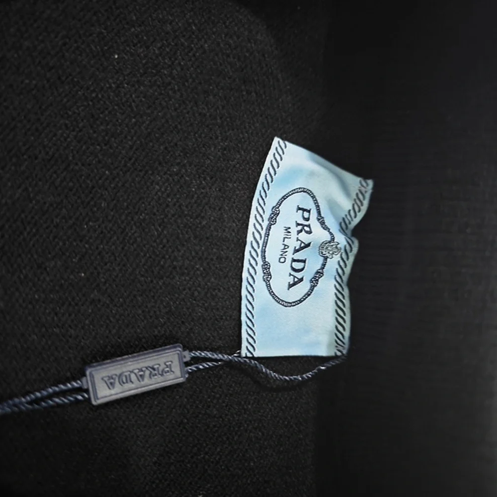 Prada Jacquard Lettering Zip-Up Cardigan - Picture 6 of 6